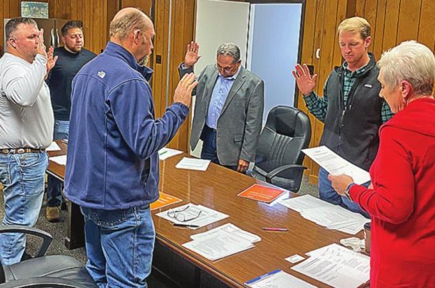 Newly elected CAD Board members took their oath of office Monday morning.
