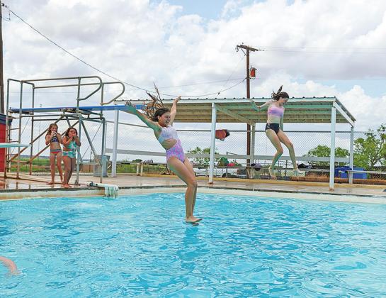 Stonewall pool opens over weekend: Roby closed for repairs