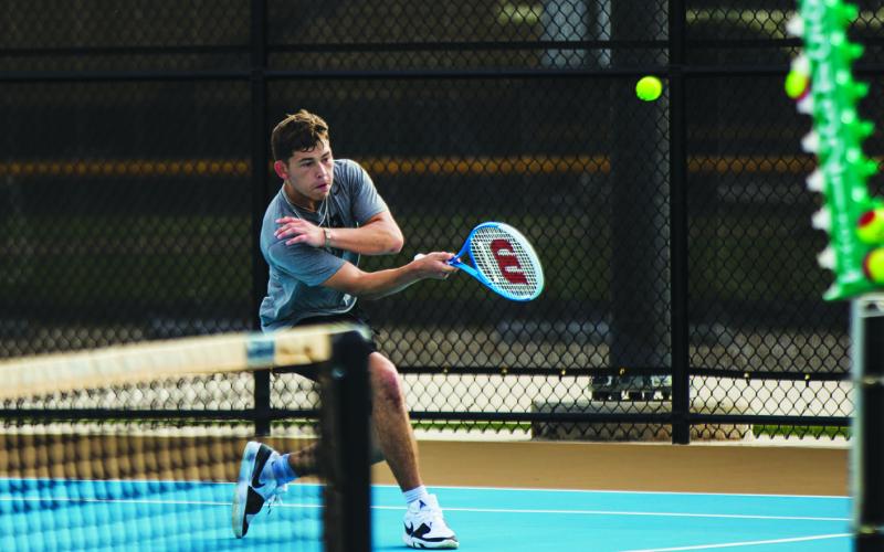ASPERMONT HORNET TENNIS SENDS TWO TO REGIONAL TOURNEY