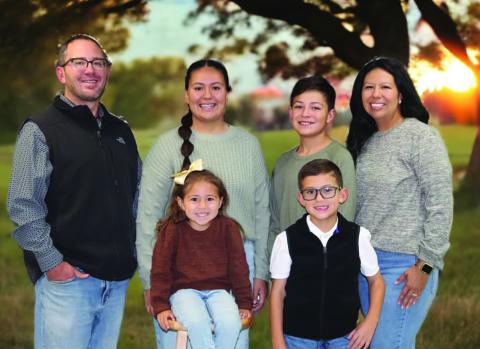 Rudewick Family (Back row) Michael, Sofia, Dash, and Clara. (Front Row) Cindi and EJ