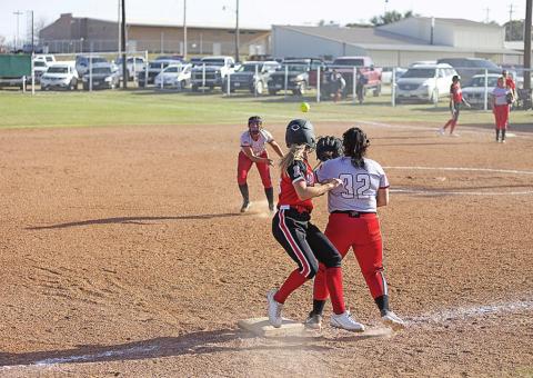 Lady Hornets still rolling after 18-5 win over Roby