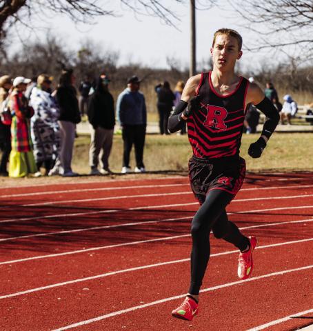 ROBY'S LUMMUS BREAKS 39 YEAR OLD SCHOOL RECORD