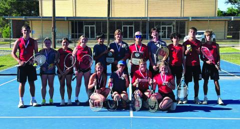 Hornet/Hammer Tennis sending kids to regionals