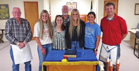 2022 Aspermont High School Graduating Seniors Receive Masonic Scholarships
