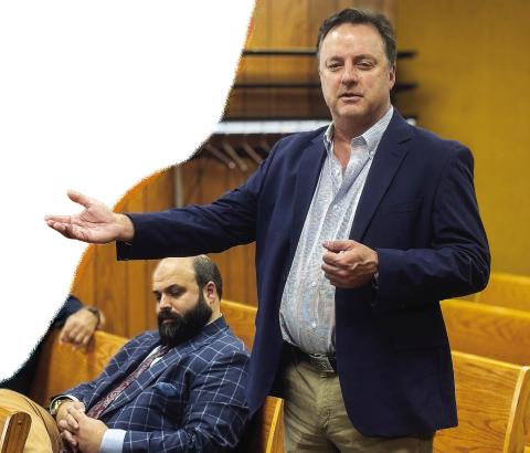 Senior Vice President of Business Development Tommy Soriero of Houston-based GGS Energy Fields questions from community members during Fisher County’s public hearing on Monday, May 11. PHOTO BY JEFF HURT