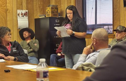 Rachel Ballard addresses the Aspermont City Council during its January meeting, raising concerns about water odor and discoloration and asking how the city will communicate ongoing testing results and overall quality. JEFF HURT