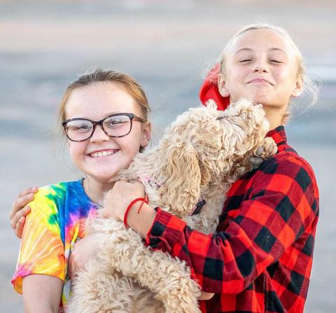 Kallie Scherwitz and Zoie Walker