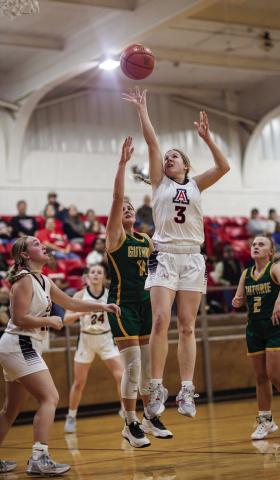 Junior Mylee Van Meter puts up a shot during the Lady Hornets 36-29 win over Guthrie. Aspermont hosted the Jaguars this past Monday for a six game holiday series consisting of four jh and two varsity contests. The Swarm ultimately ended the evening with a pefect record against Guthrie at the both jh and varsity levels. PHOTO BY MARK MARTINEZ