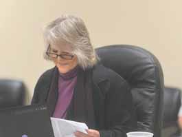 SMHD Board President Ellen Abernathy reviews the finalized Swenson Solar agreement Oct. 13. The board approved the pact unanimously, formalizing district participation in the $700 million project.