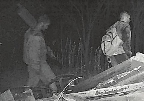 Catalytic converter thieves caught on camera