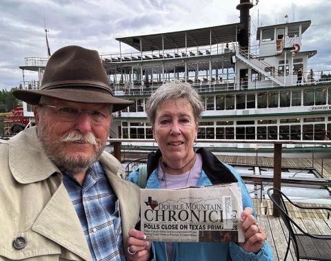 NOMADIC NEWSPAPER