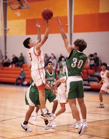 Hammer varsity goes 1-1 against Blackwell