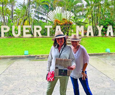 The Nomadic Newspaper shouts Feliz Navidad!