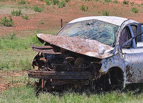 High speed chase ends in crash west of Roby