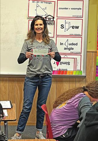 Roby teacher wins $2500 for school in nationwide contest
