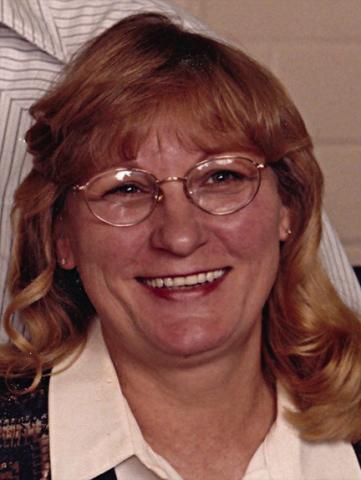 Linda Beth (Daniel) Simmons