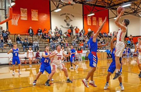 Rotan Yellowhammers win in overtime against the Greyhounds 51-50