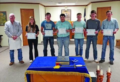 6 Aspermont ISD Seniors awarded scholarships