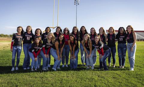 Back: Maleah Hecht, Aubrye Conoly, Daisy Garcia, Vaani Bhakta, Shelby Roberson, Raelynn Bradley, Shelby Martin, Jessi Rabel, Addi Shugart, Matti Polk, Tatum Polk, Jamyah Keeper, Georgia Fraser. Front: Katelyn Salinas, Regan Polk, Peyton Calamaco, Leah Salazar, Mylee Van Meter, Mylie McDonald. Photo by: Mark Martinez