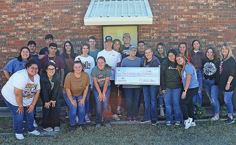Roby CISD National Honor Society gives big to local food bank