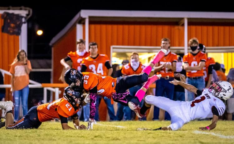 Bulldogs take Roby in district opener