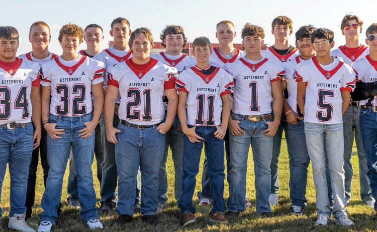 L-R: Zayne Smith, Adrian Flores, James Bell, Landon Dickerson, Austin Ingram, Jaxon Hodges, Tyler Kessinger, Mason Brannan, Graden Rabel, Colton McDonald, Kolby Bradshaw, Caleb Broshears, Devin Lopez, Adam Benavides, Jaden Flores, Anthony Dunnam, Isaiah Johnson. Photo by: Mark Martinez