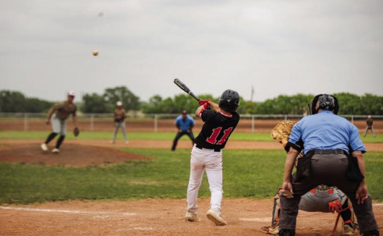 Lions clinch playoff spot with win over Rotan