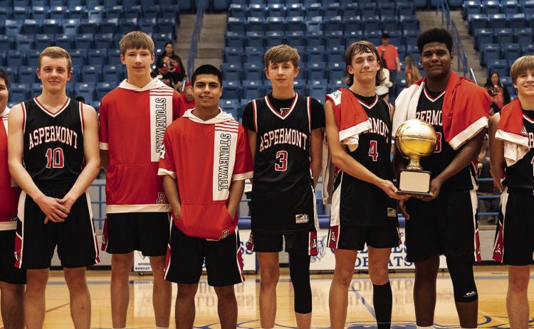 Bi-District Champion Aspermont Hornet Basketball Team L-R: Kolby Gilbreth, Abram Lopez, Junior Hernandez, Jasper Hoppe, Sebastian Kordes, Calob Castaneda, Seth Johnson, Kade Morris, Donovan Miller, Keltyn Van Meter, Wesley Koenig, Carson Guidry. The Hornets defeated the Electra Tigers 52-39, whom they previously fell to in the Regional Quarterfinal Round last season. PHOTO BY: MARK MARTINEZ