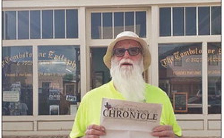 Nomadic Newspaper visits a newspaper icon Tombstone, Arizona