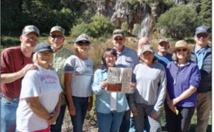 Nomadic Newspaper climbs trails up in the clouds