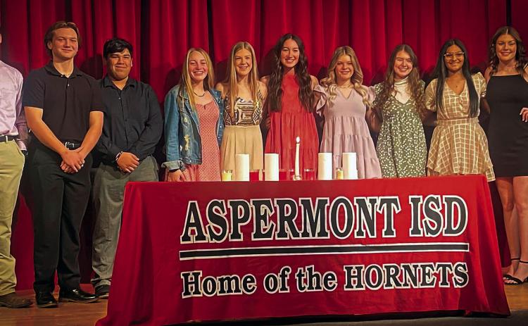 AISD inducts new members to National Honor Society
