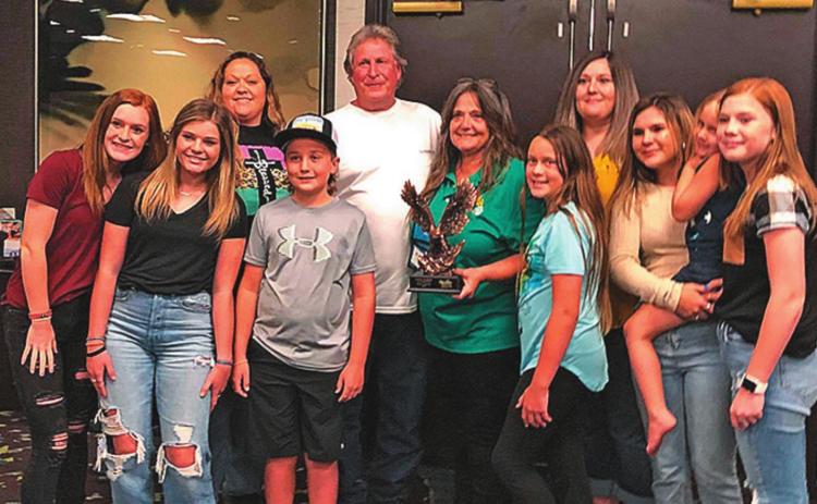 l-r: Tatum Polk, Regan Polk, Kaylie Dubert-Seaton, Kelton Polk, Brad Dubert, Cindy Dubert Georgia Seaton; Samantha Polk, Shaincey Polk, Canyon Dubert and Mattie Polk. Photo submitted by Lynda Hill