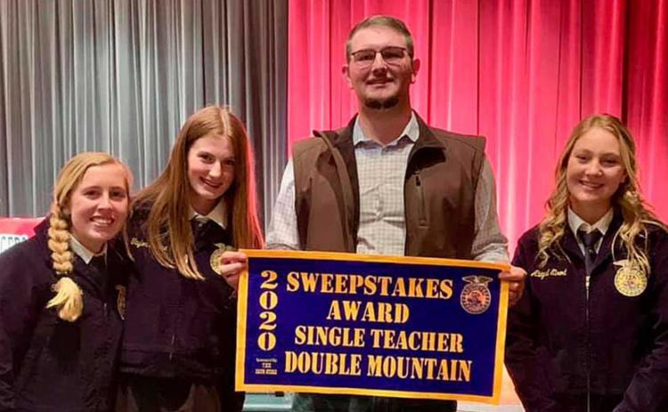 Roby FFA showed up at the 2020 Double Mountain District Banquet