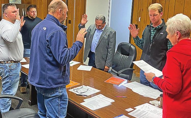 Newly elected CAD Board members took their oath of office Monday morning.