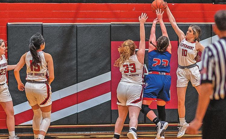 Lady Hornets shut down Lady Greyhounds 92-14