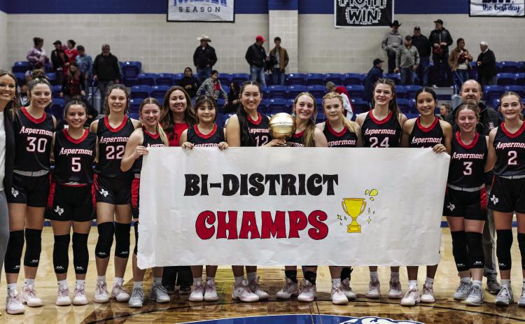 Lady Hornets top Crowell 57-31 to claim Bi-District Championship