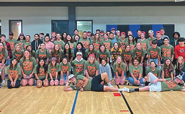 Roby students finish year by celebrating traditioanl Mane Event