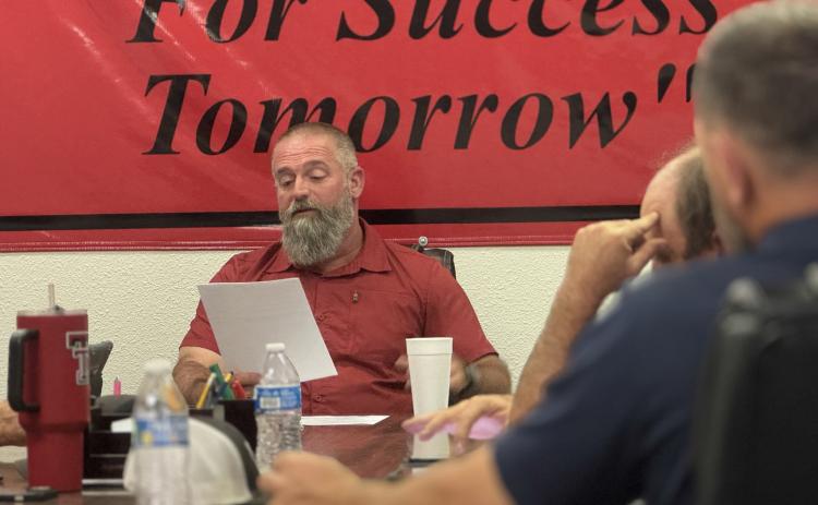 AISD Superintendent Zach Morris reviews specific guidelines outlined in the district’s proposed student transfer policy.